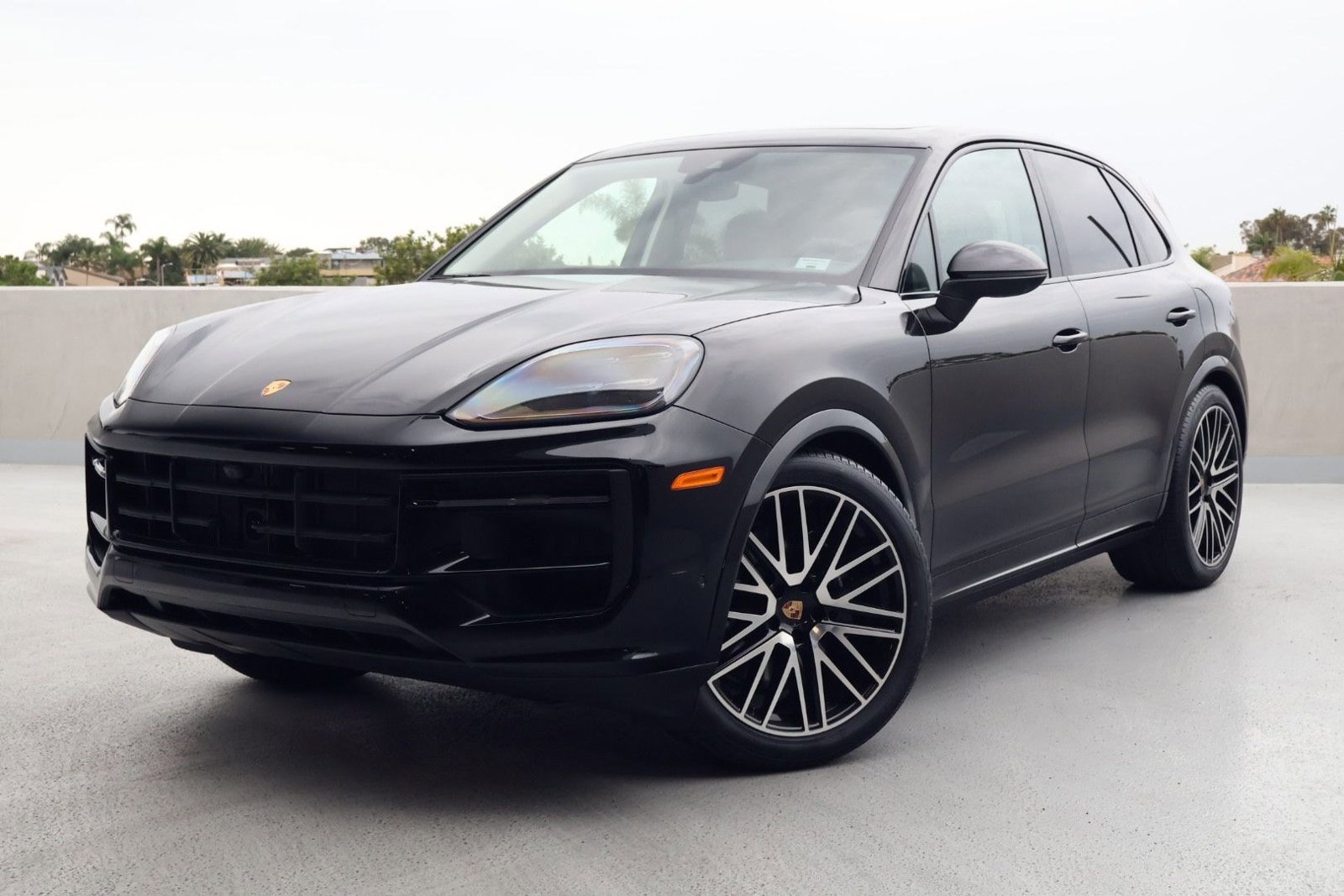 New 2026 Porsche Cayenne image 1
