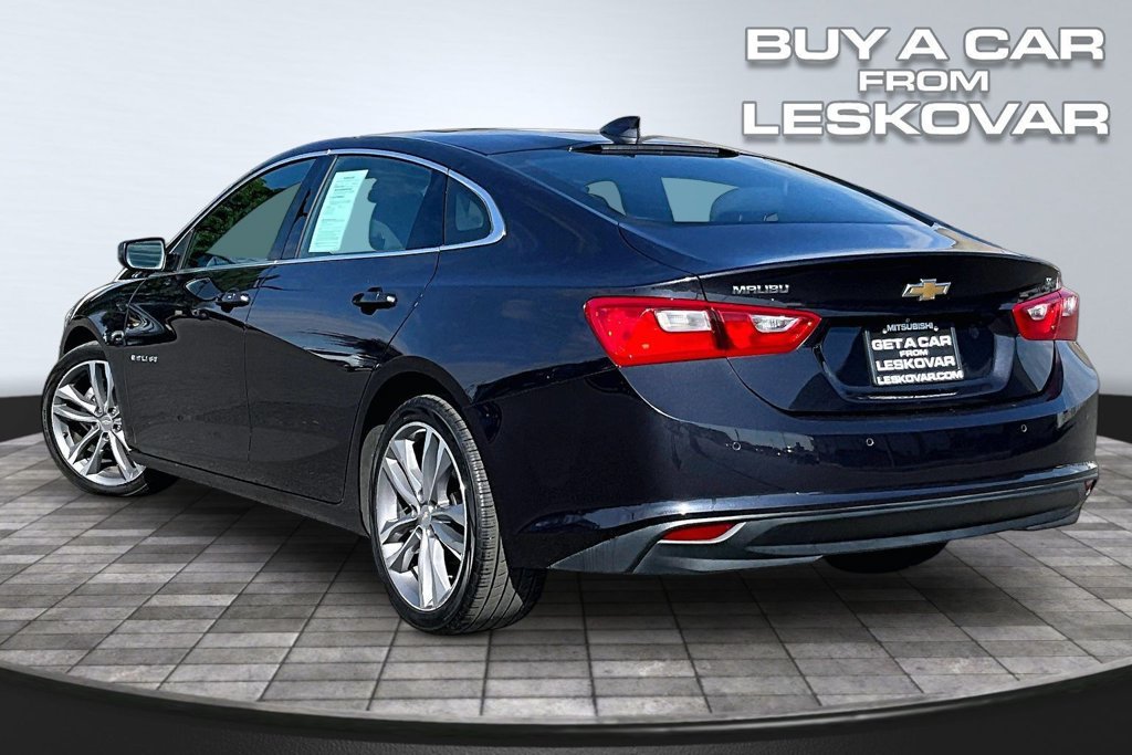 Used 2023 Chevrolet Malibu LT w/ Driver Confidence Package FWD image 2