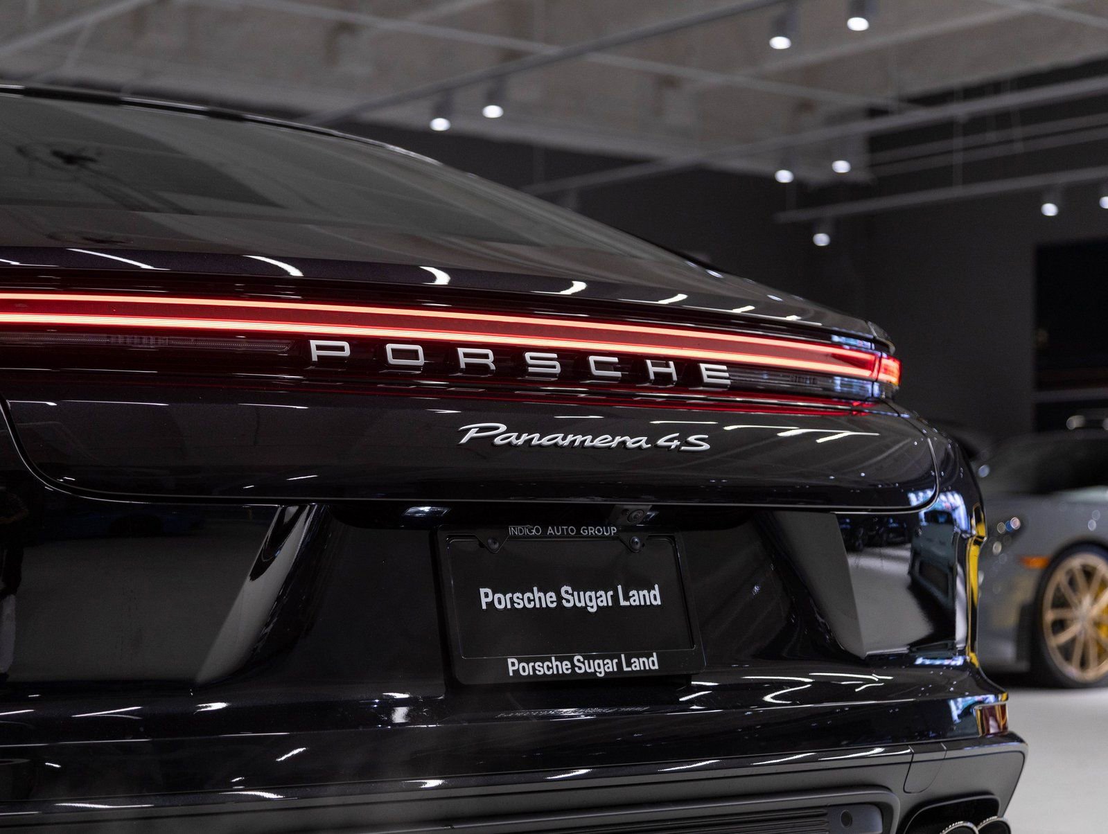 New 2026 Porsche Panamera 4S image 33