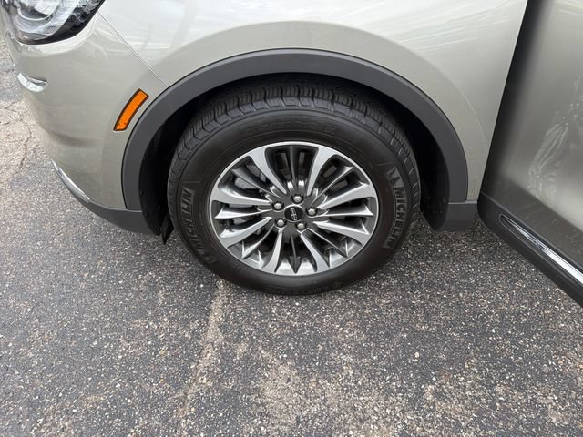 Used 2023 Lincoln Nautilus Reserve AWD/4WD image 30