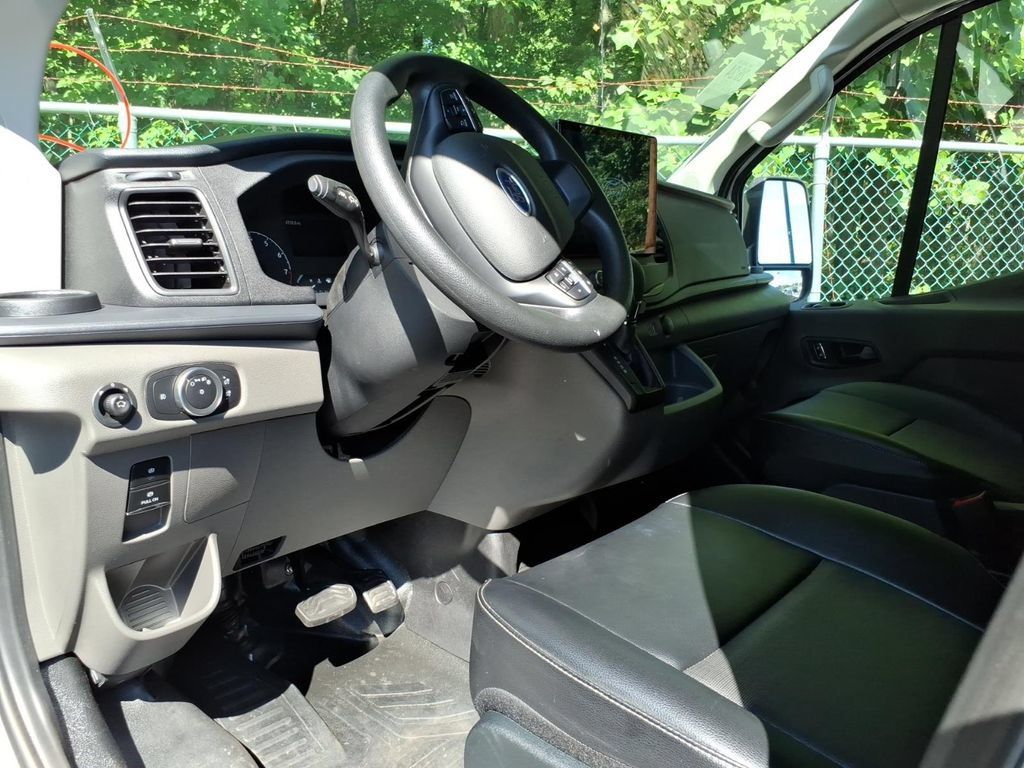 Used 2023 Ford Transit 150 Low Roof AWD image 11