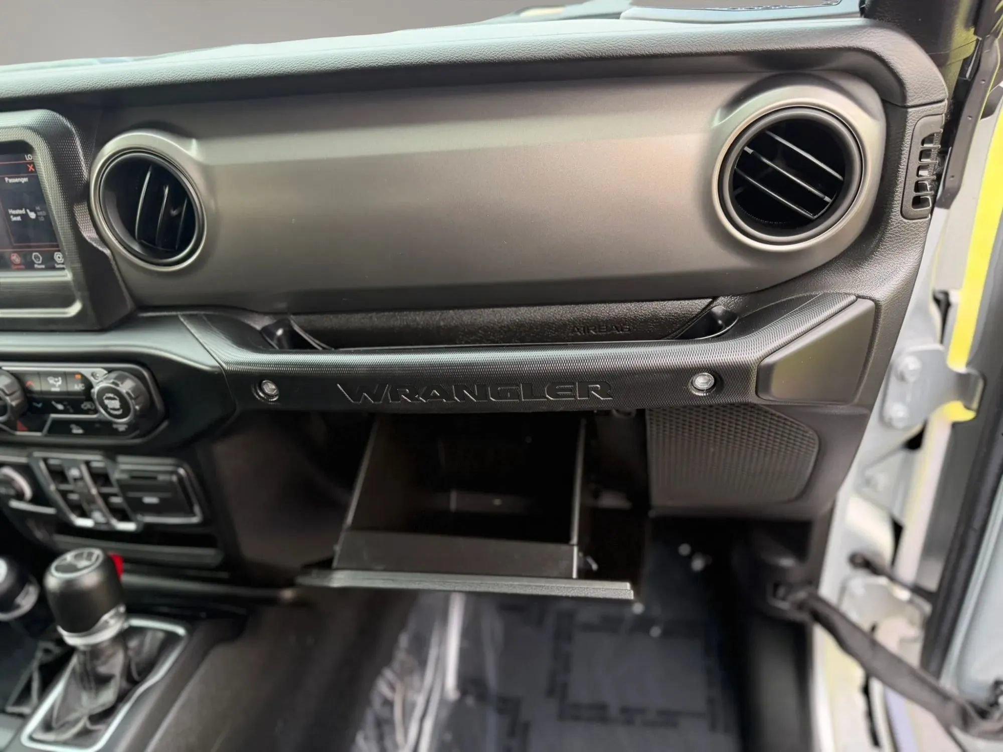 Used 2023 Jeep Wrangler Unlimited w/ Cold Weather Group AWD/4WD image 49