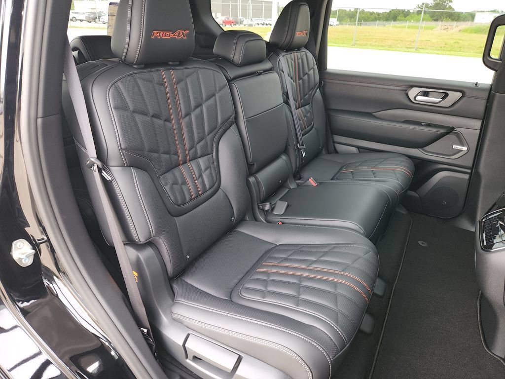 New 2026 Nissan Armada PRO-4X AWD/4WD image 12