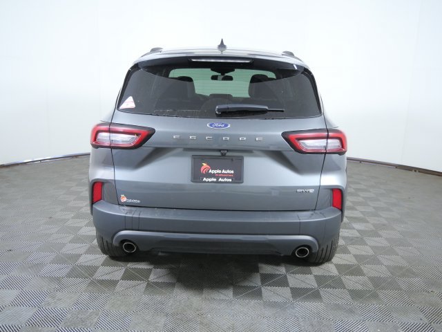 Certified 2025 Ford Escape ST-Line AWD/4WD image 5