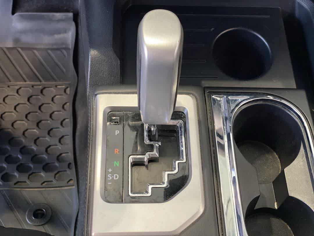 Used 2021 Toyota Tundra Platinum AWD/4WD image 23