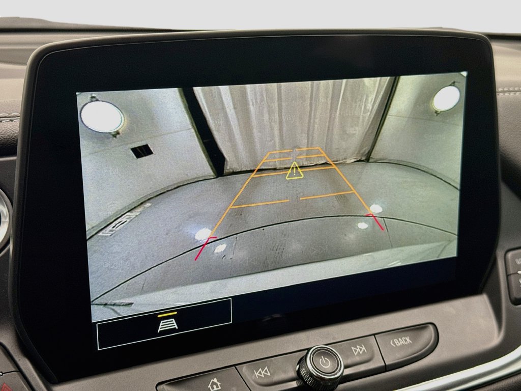 Used 2024 Chevrolet Blazer LT w/ Convenience Package FWD image 14