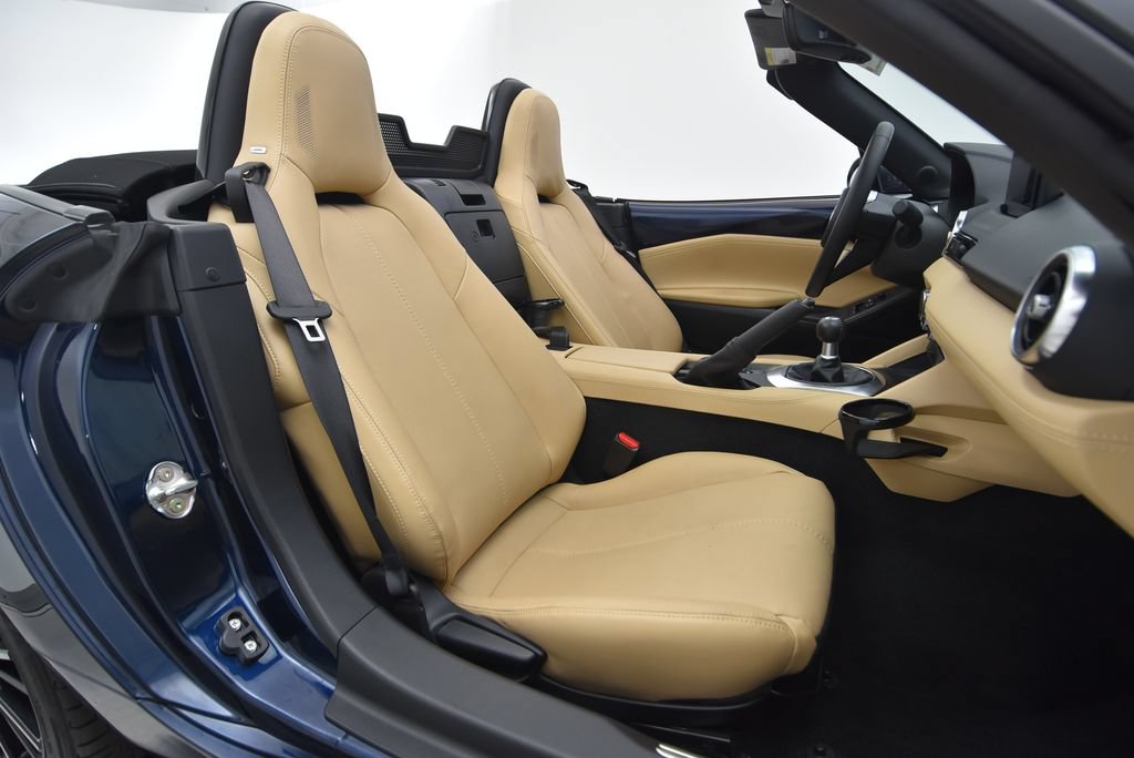 Used 2025 MAZDA MX-5 Miata Grand Touring RWD image 27