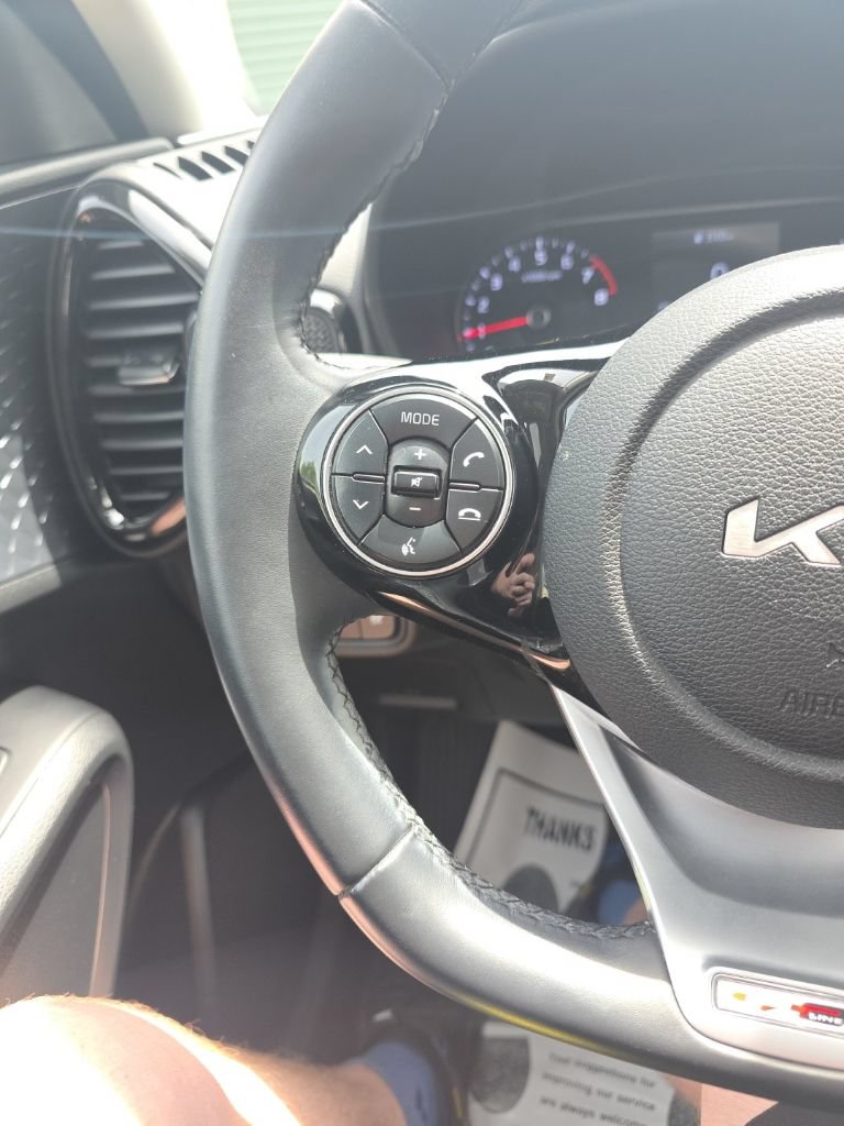 Used 2022 Kia Soul GT-Line FWD image 26