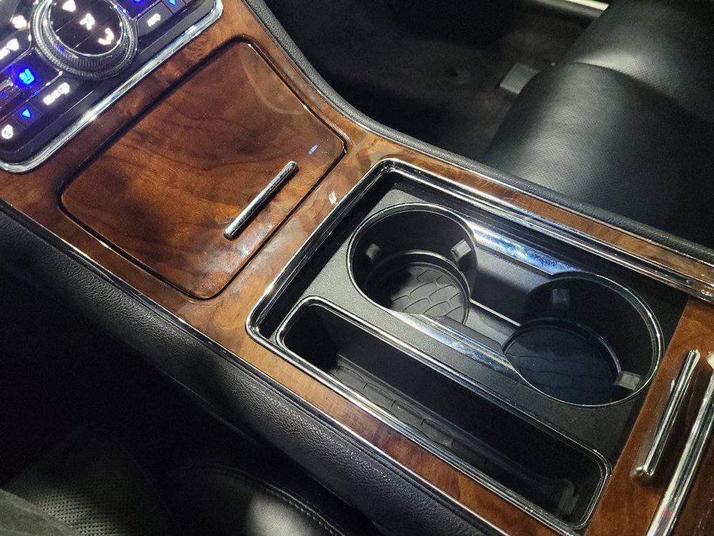 Used 2017 Lincoln Continental Reserve w/ Luxury Package image 26