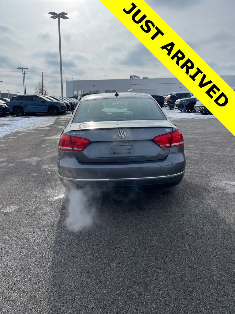 Used 2013 Volkswagen Passat 2.5 SEL Premium image 5