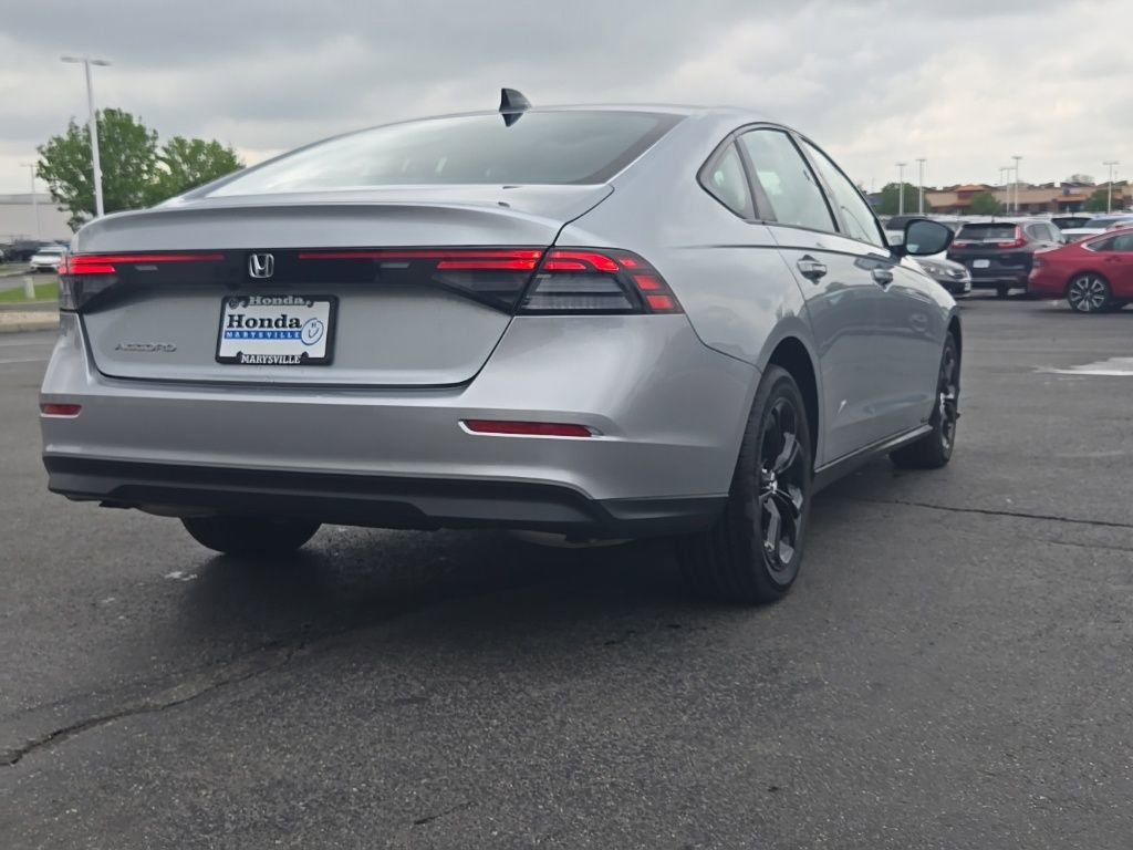 Certified 2025 Honda Accord SE image 7