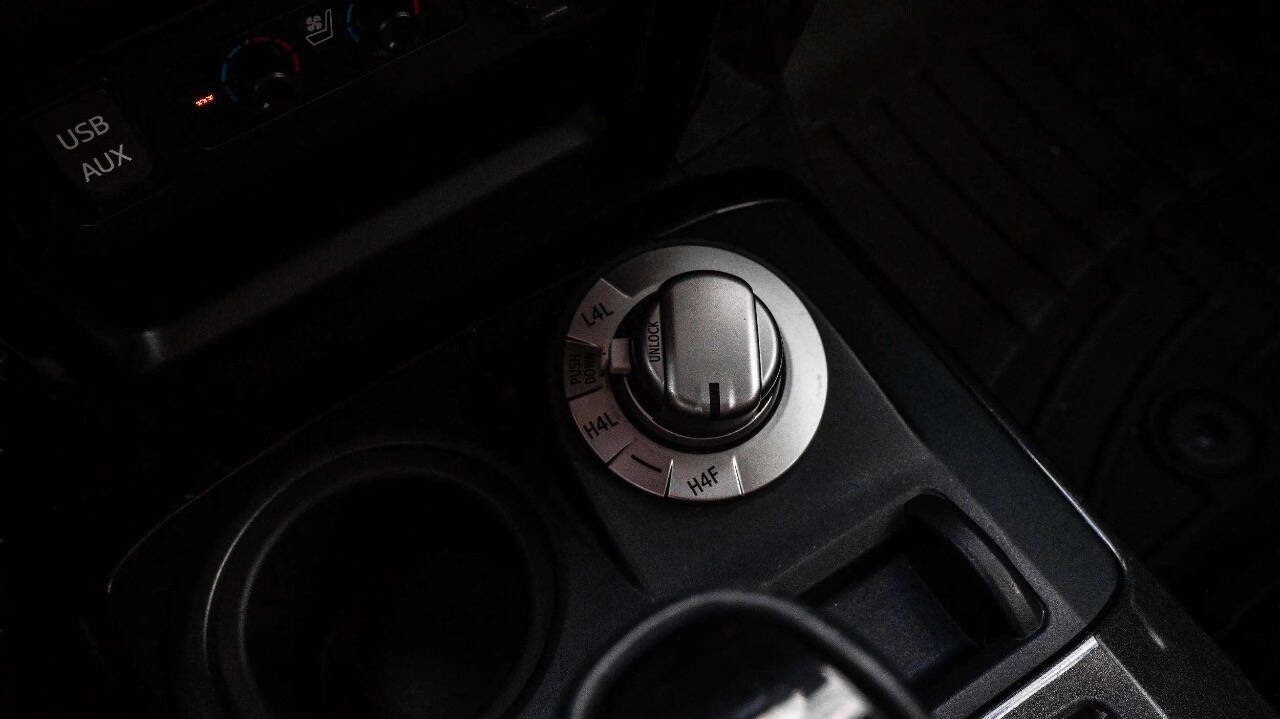 Used 2019 Toyota 4Runner Limited image 17