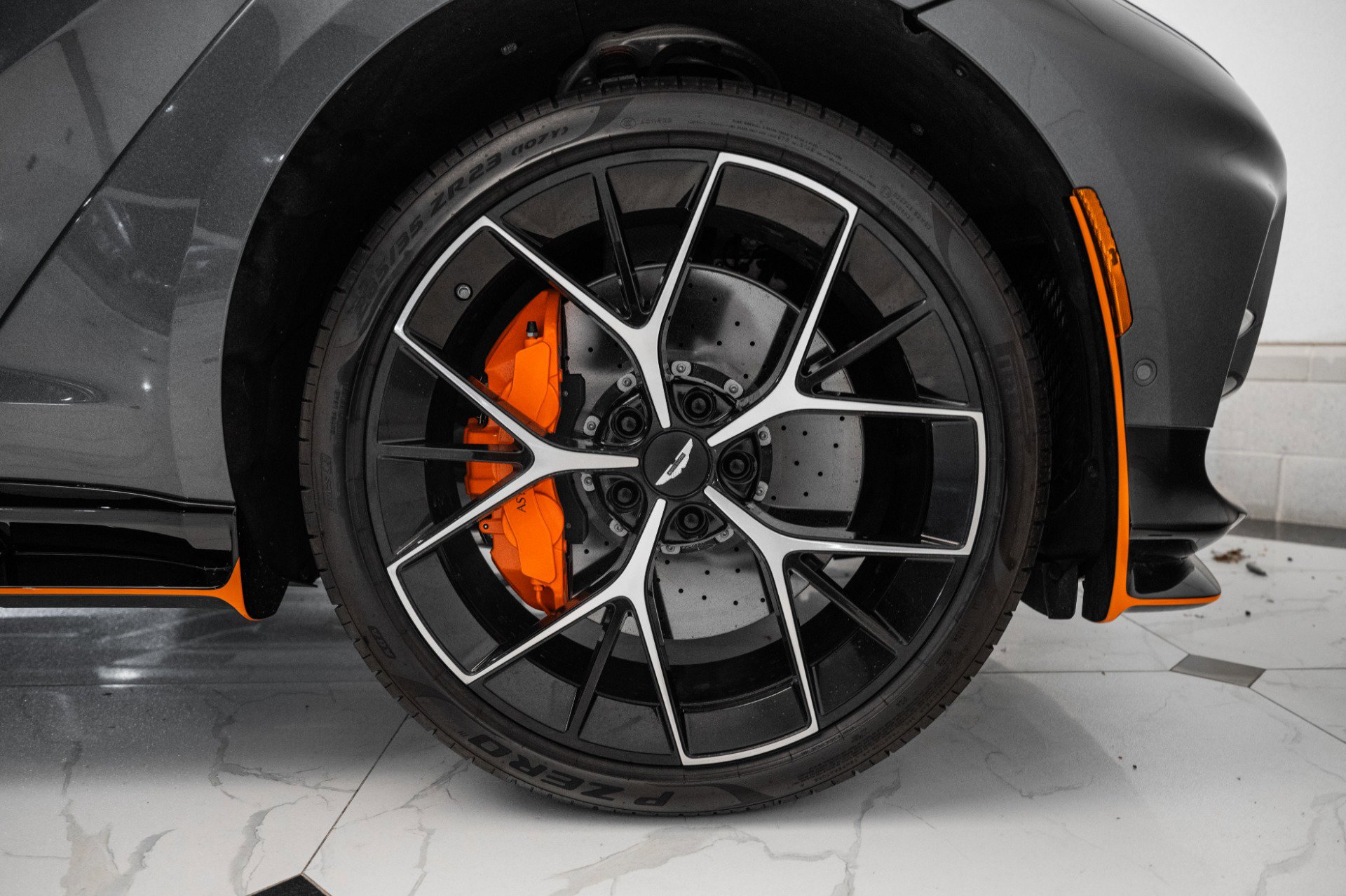 Used 2025 Aston Martin DBX 707 image 56