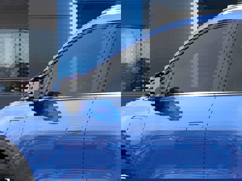 New 2026 Chevrolet Equinox EV LT image 38