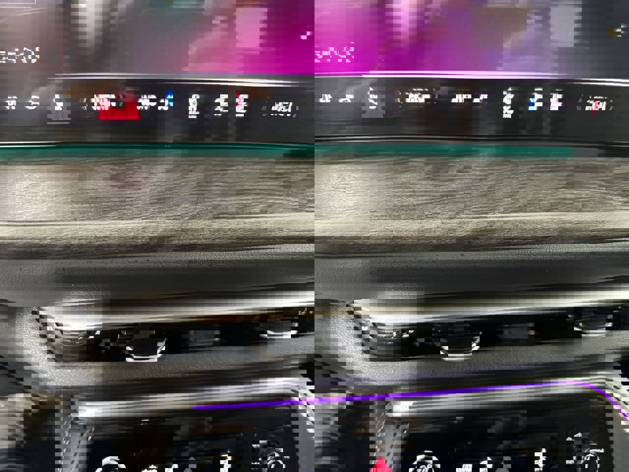 Used 2025 Audi Q5 Premium Plus w/ Premium Plus image 13