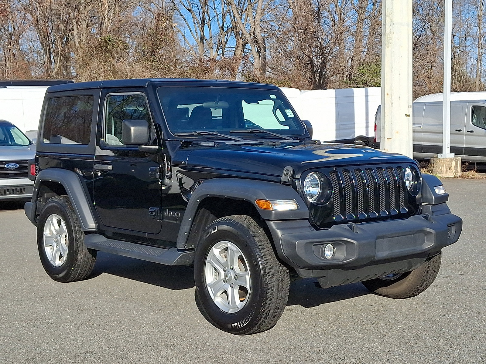 Used 2023 Jeep Wrangler Sport S image 2