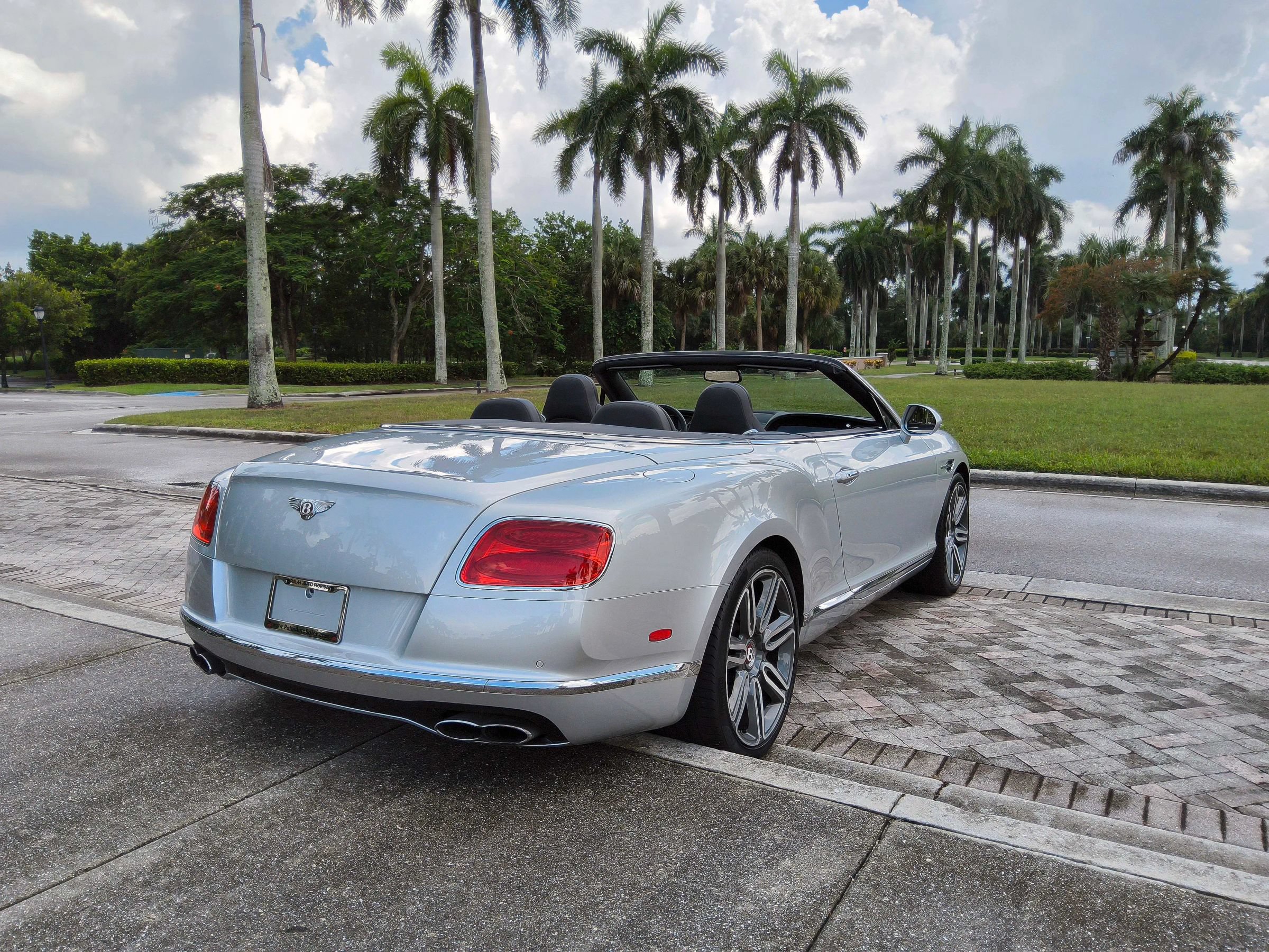 Used 2016 Bentley Continental GT AWD/4WD image 19