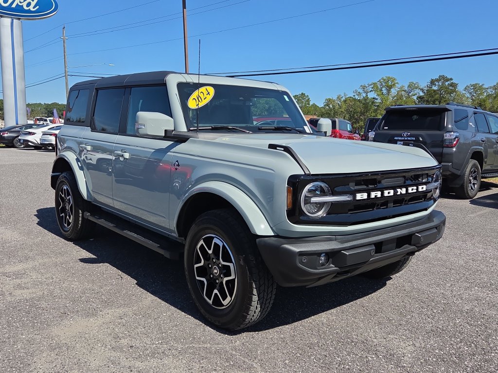 Certified 2024 Ford Bronco Outer Banks AWD/4WD image 9