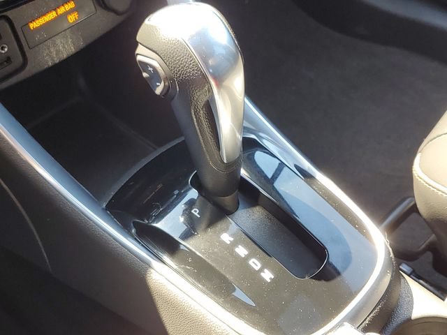 Used 2018 Chevrolet Trax Premier FWD image 24