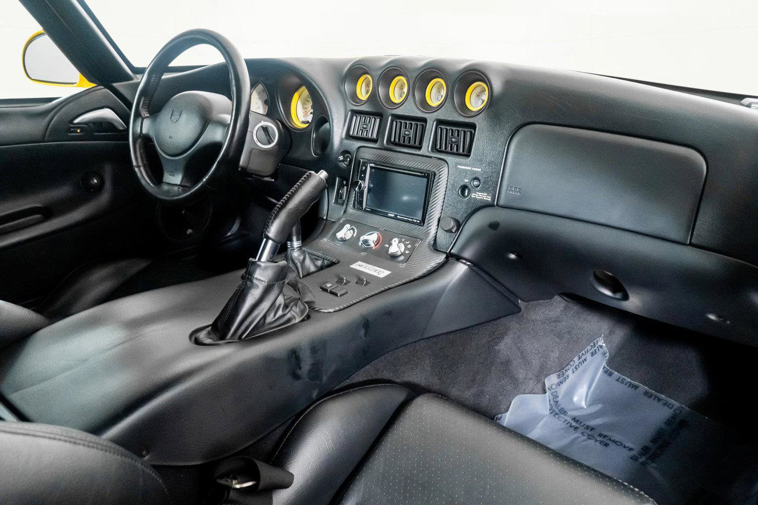 Used 2001 Dodge Viper GTS image 32