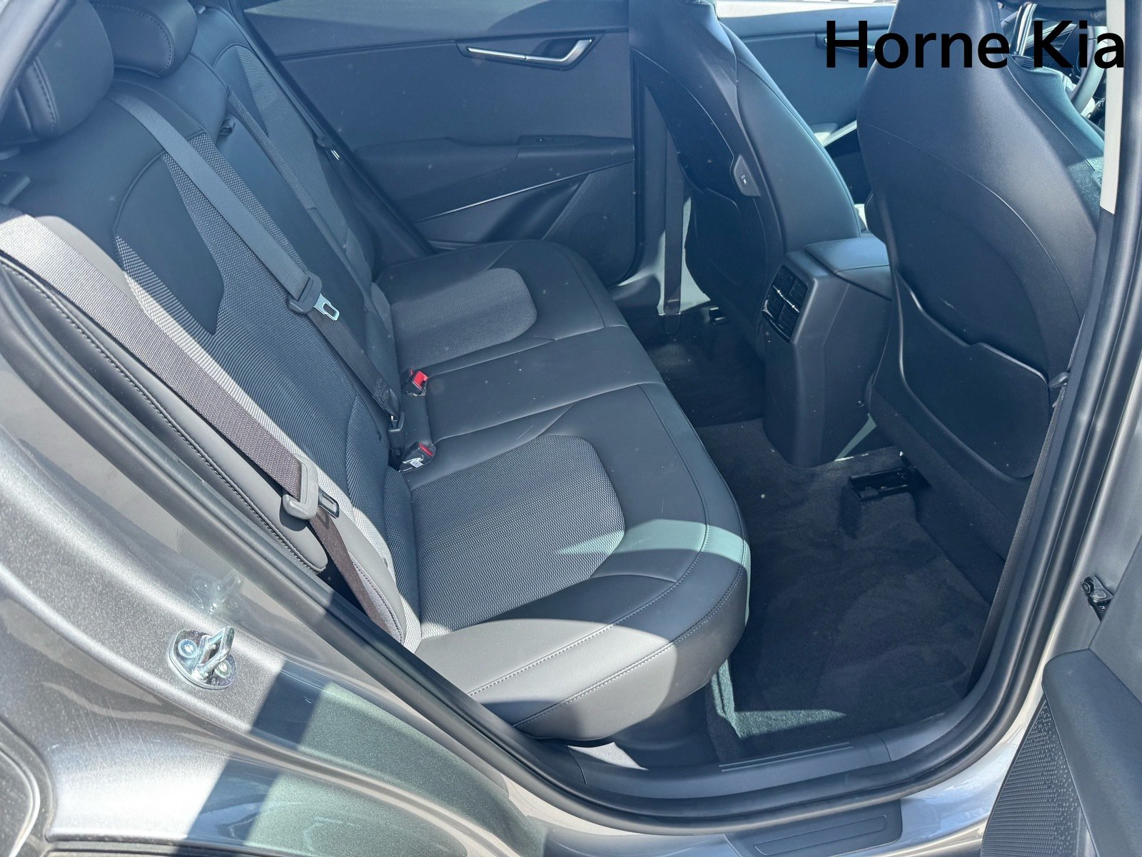 Certified 2025 Kia Niro EX FWD image 29