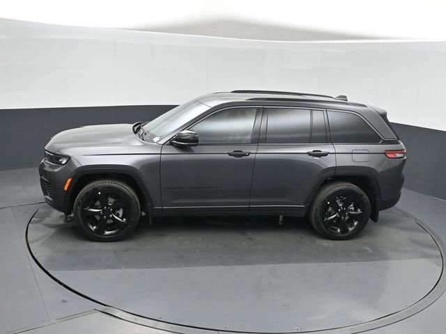 New 2026 Jeep Grand Cherokee Limited w/ Limited Altitude Package image 35