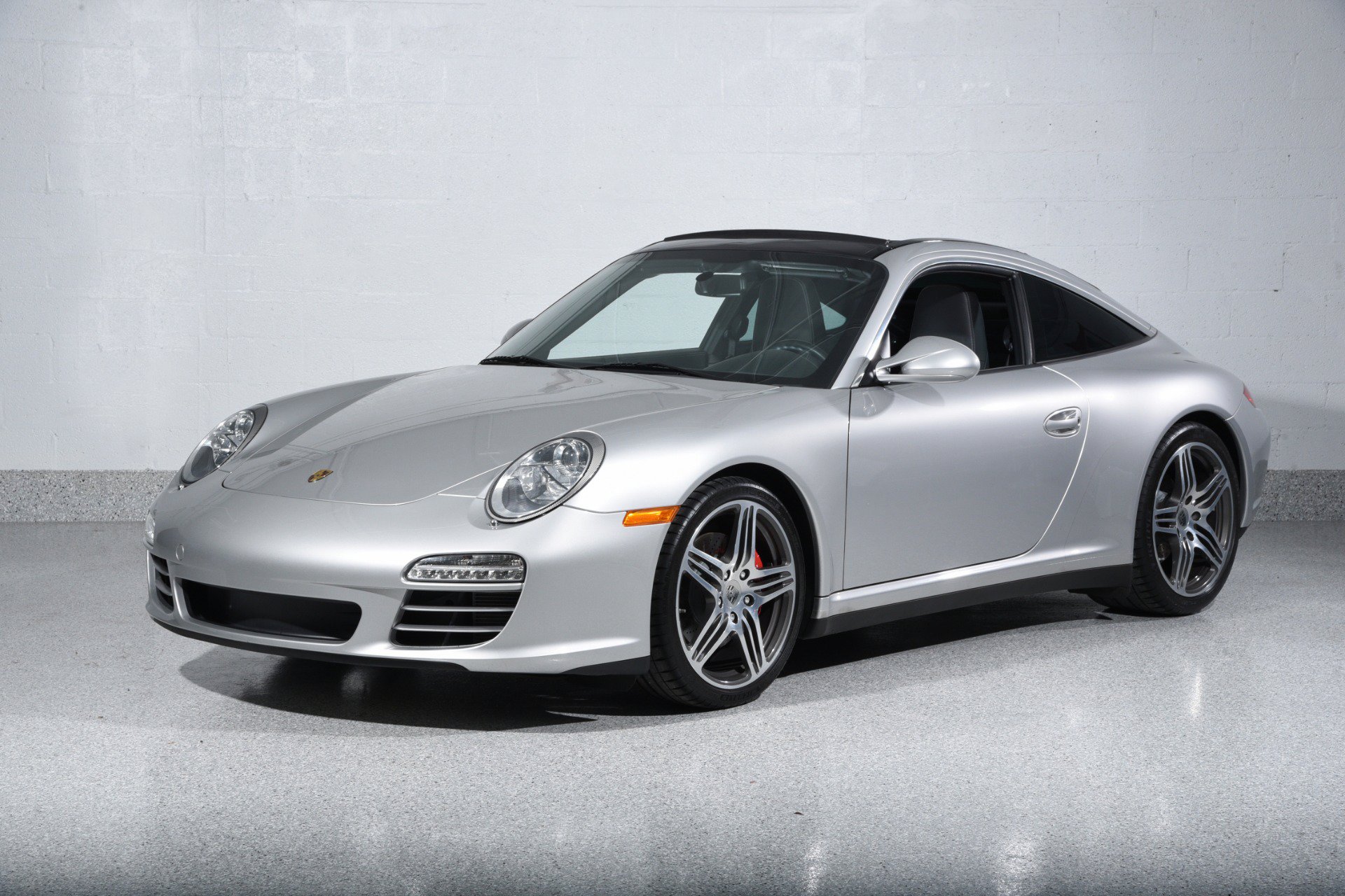 Used 2010 Porsche 911 Targa 4S AWD/4WD image 11