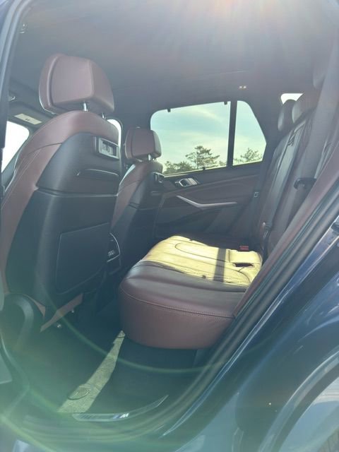 Used 2023 BMW X5 xDrive45e w/ Executive Package image 16