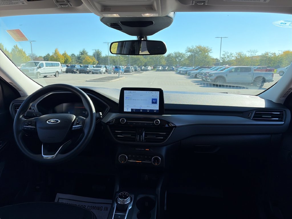 Used 2025 Ford Escape Active AWD/4WD image 35
