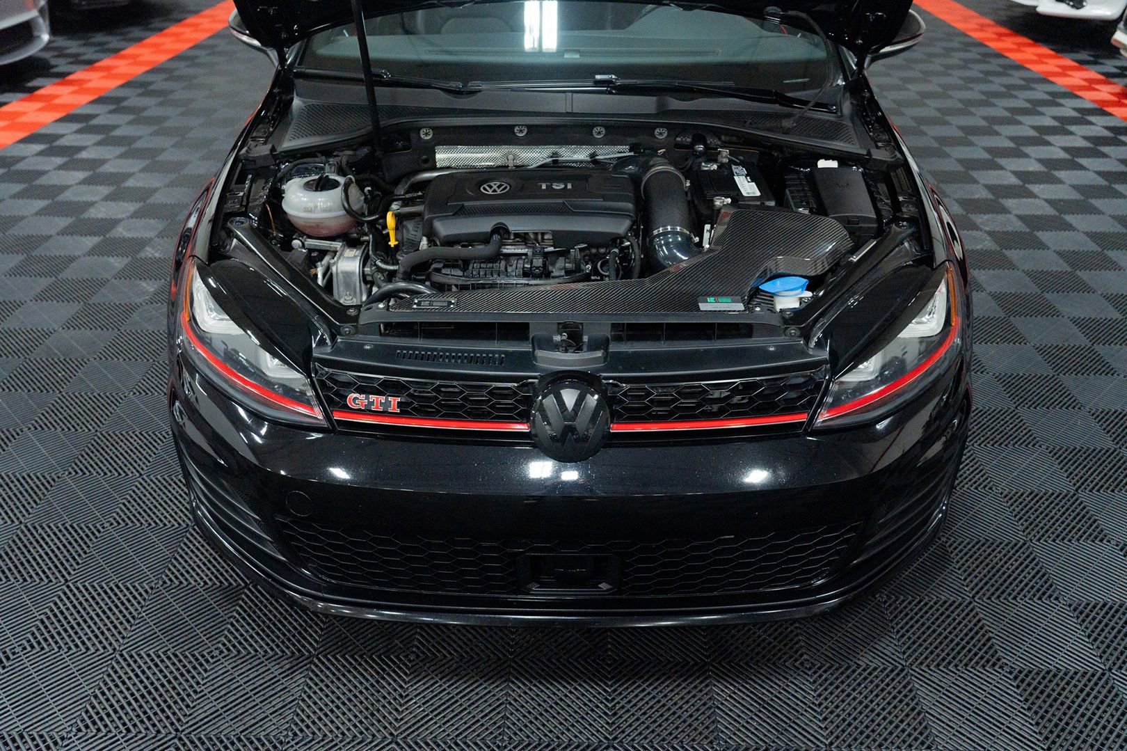 Used 2017 Volkswagen GTI Autobahn FWD image 54