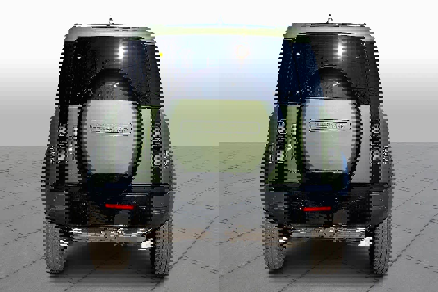 New 2026 Land Rover Defender 110 S image 4