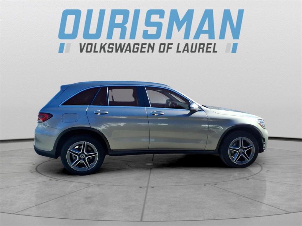 Used 2021 Mercedes-Benz GLC 300 4MATIC image 2