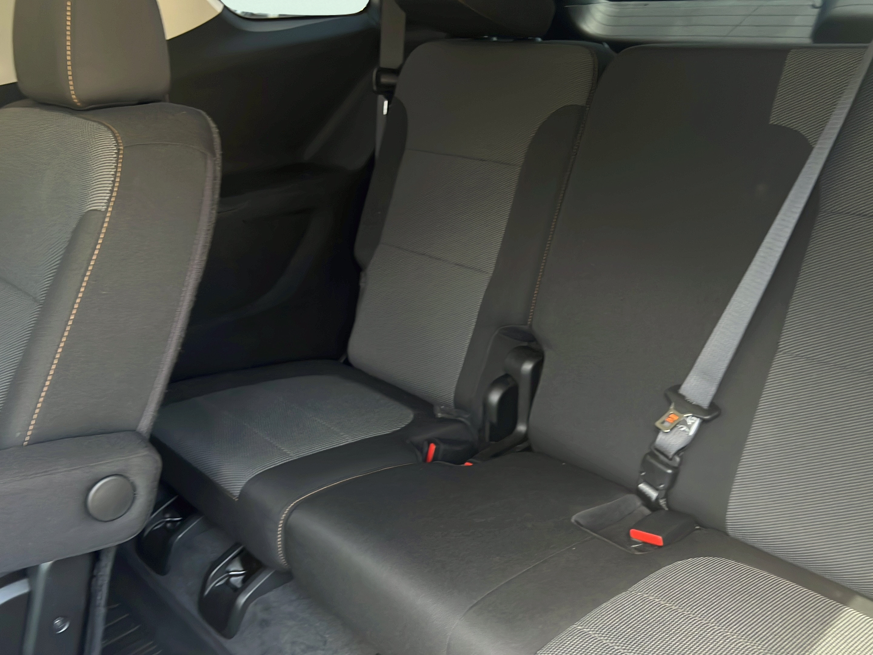 Used 2020 Chevrolet Traverse LT FWD image 22