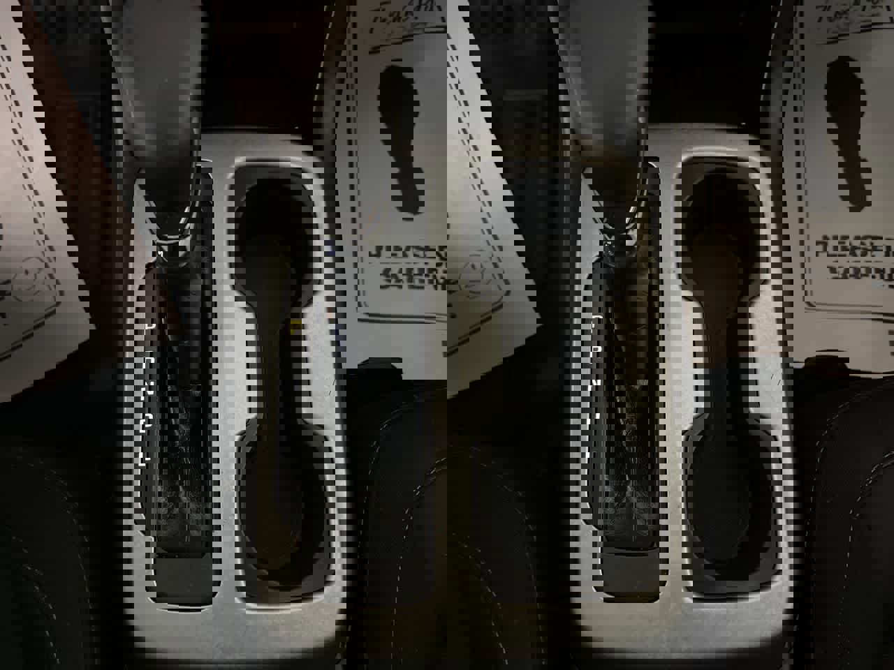 Used 2022 Chevrolet Colorado LT w/ Fleet Safety Package image 22