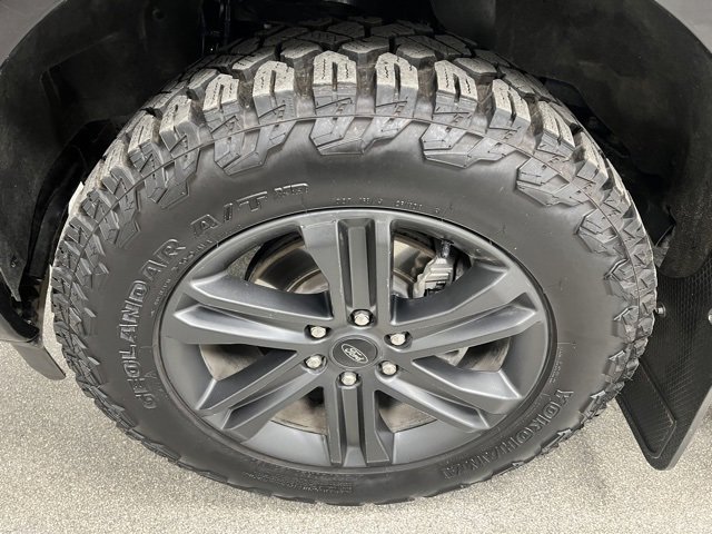 Used 2023 Ford F150 Lariat w/ Equipment Group 502A High image 13