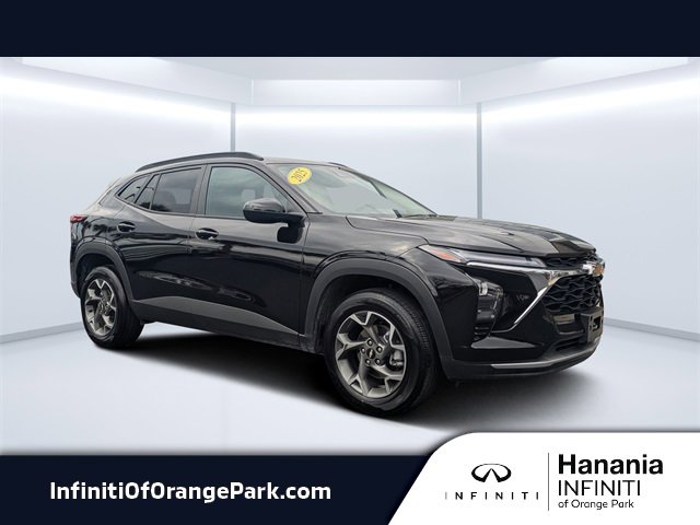 Used 2025 Chevrolet Trax LT w/ LT Convenience Package image 1