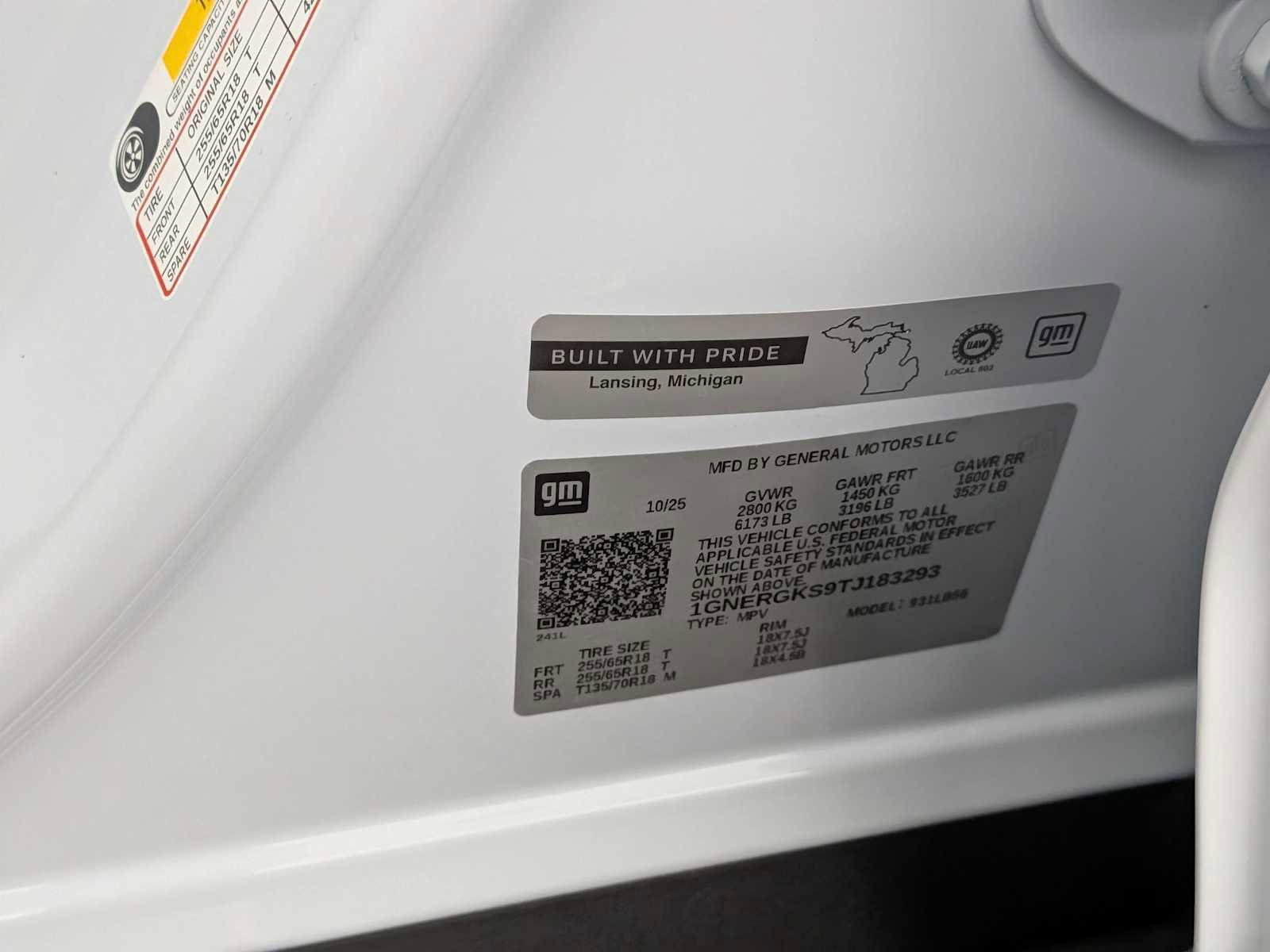 New 2026 Chevrolet Traverse LT w/ Driver Confidence Package image 33