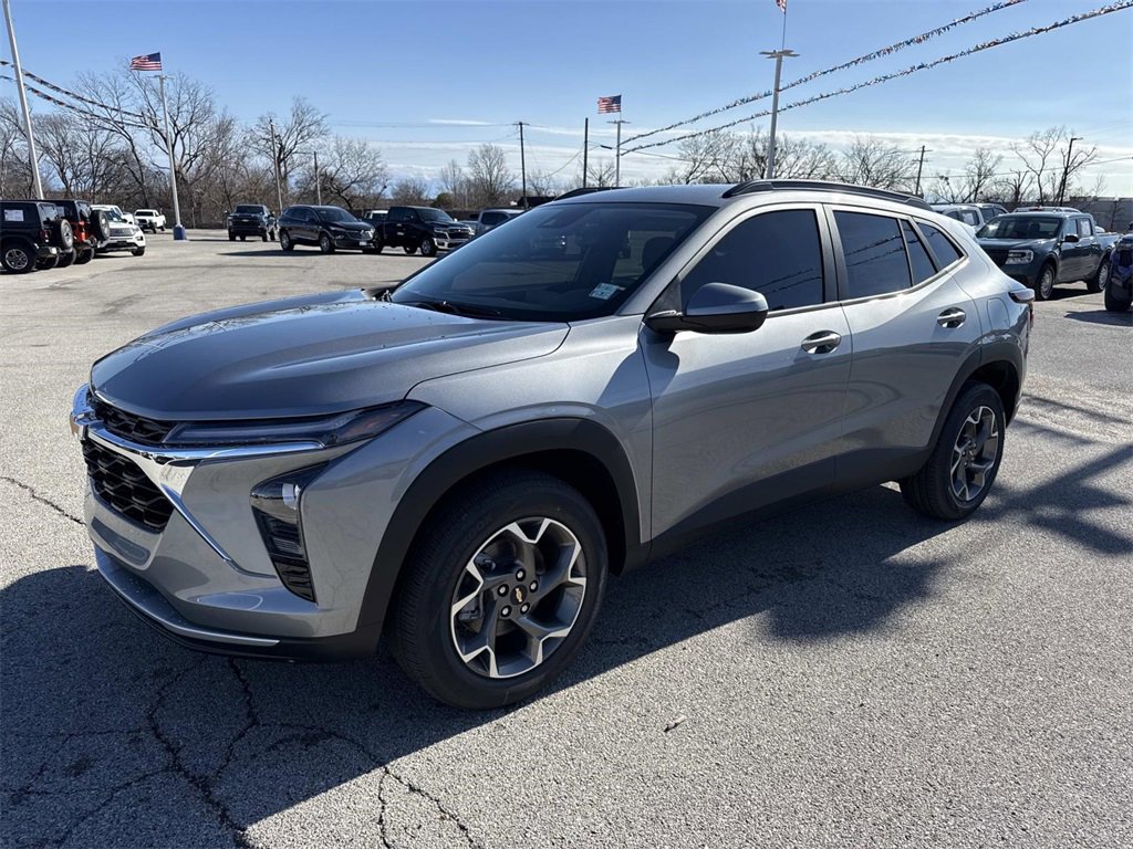 New 2026 Chevrolet Trax LT video 2