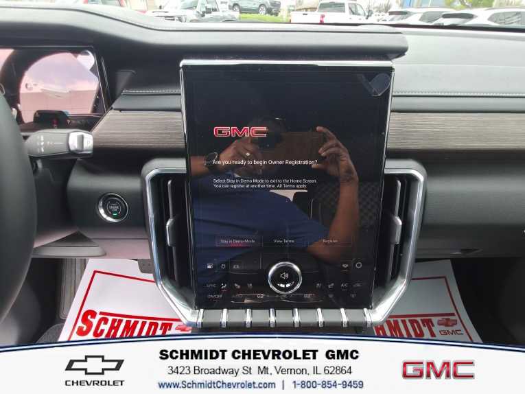 New 2026 GMC Acadia Denali w/ Super Cruise Package image 18