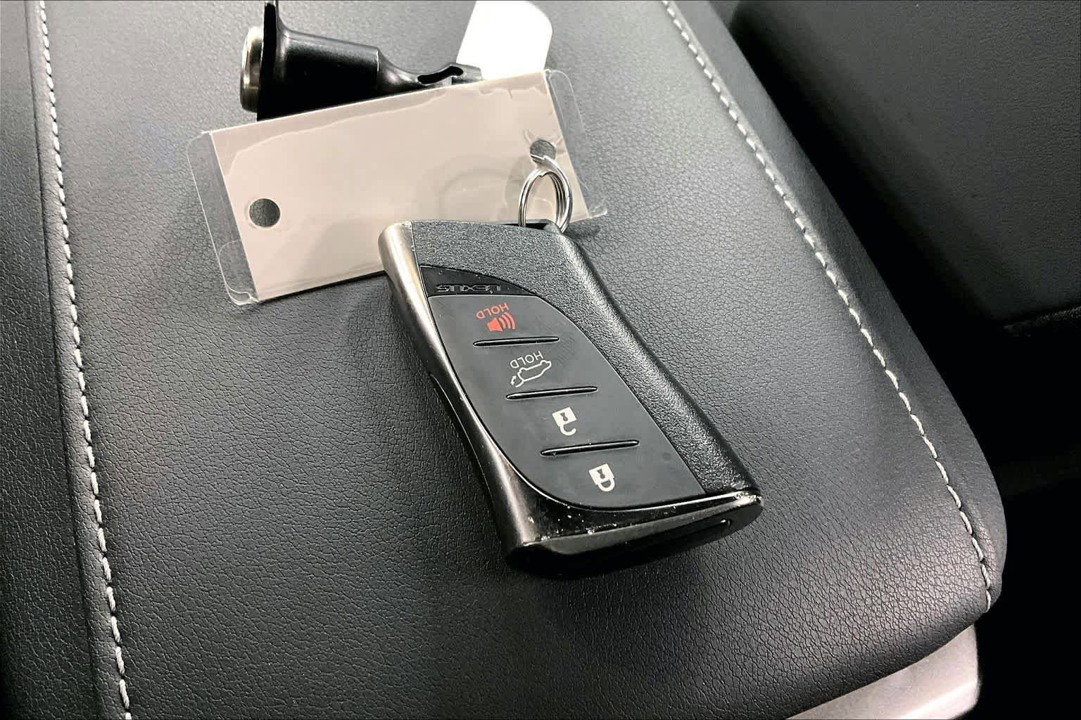 Used 2026 Lexus RX 350 Premium w/ Accessory Package (2T) FWD image 15