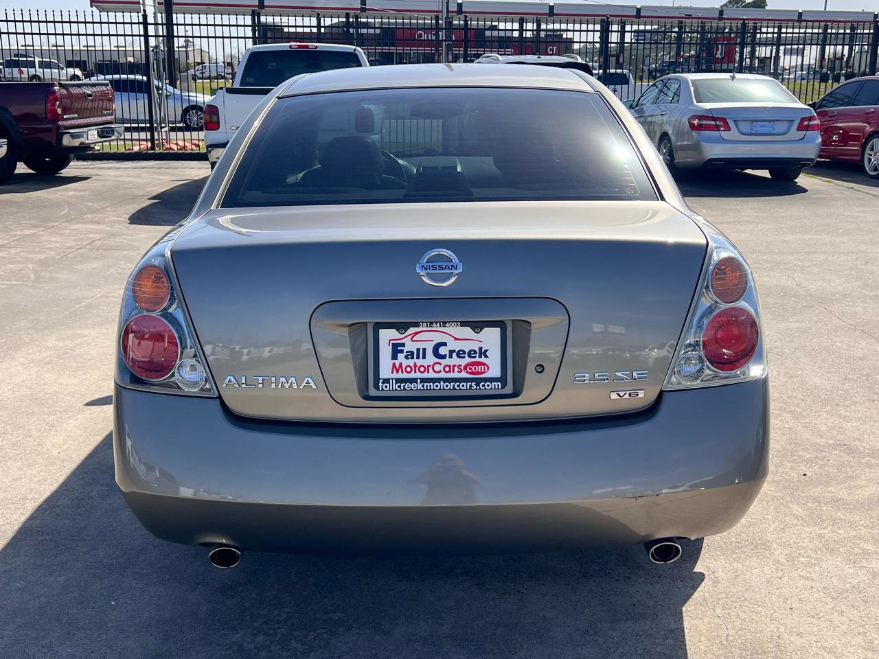 Used 2003 Nissan Altima 3.5 SE FWD image 60