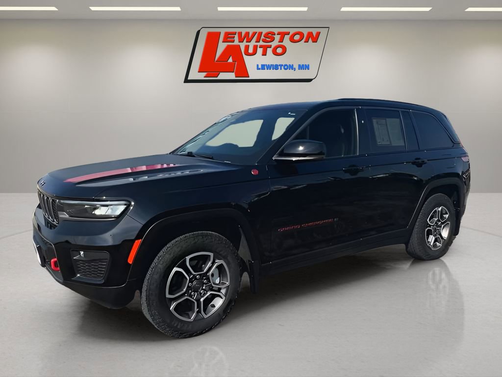 Used 2022 Jeep Grand Cherokee Trailhawk image 4