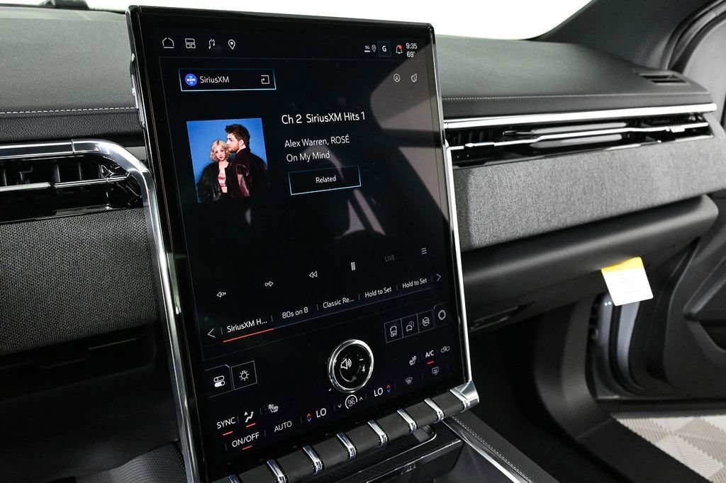 New 2026 GMC Sierra EV Elevation image 15