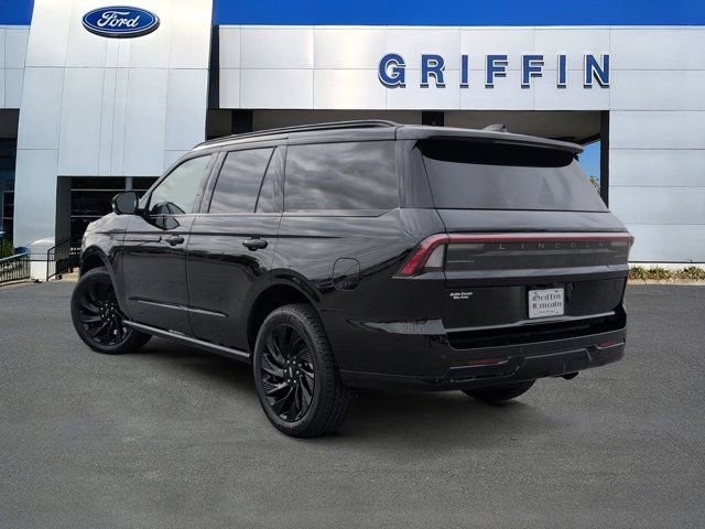 New 2025 Lincoln Navigator Reserve w/ Jet Appearance Package image 9