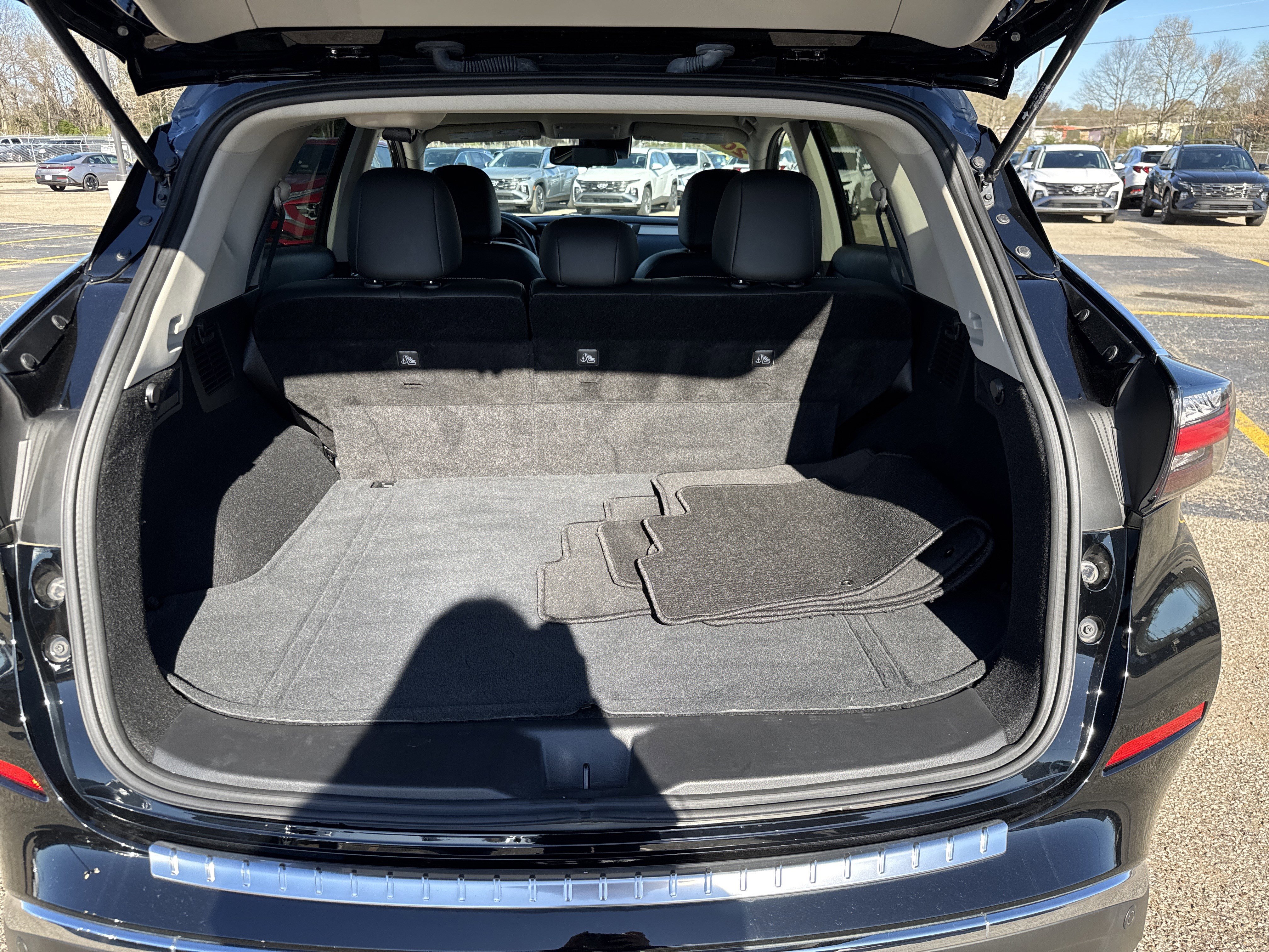 Used 2024 Nissan Murano SV image 8