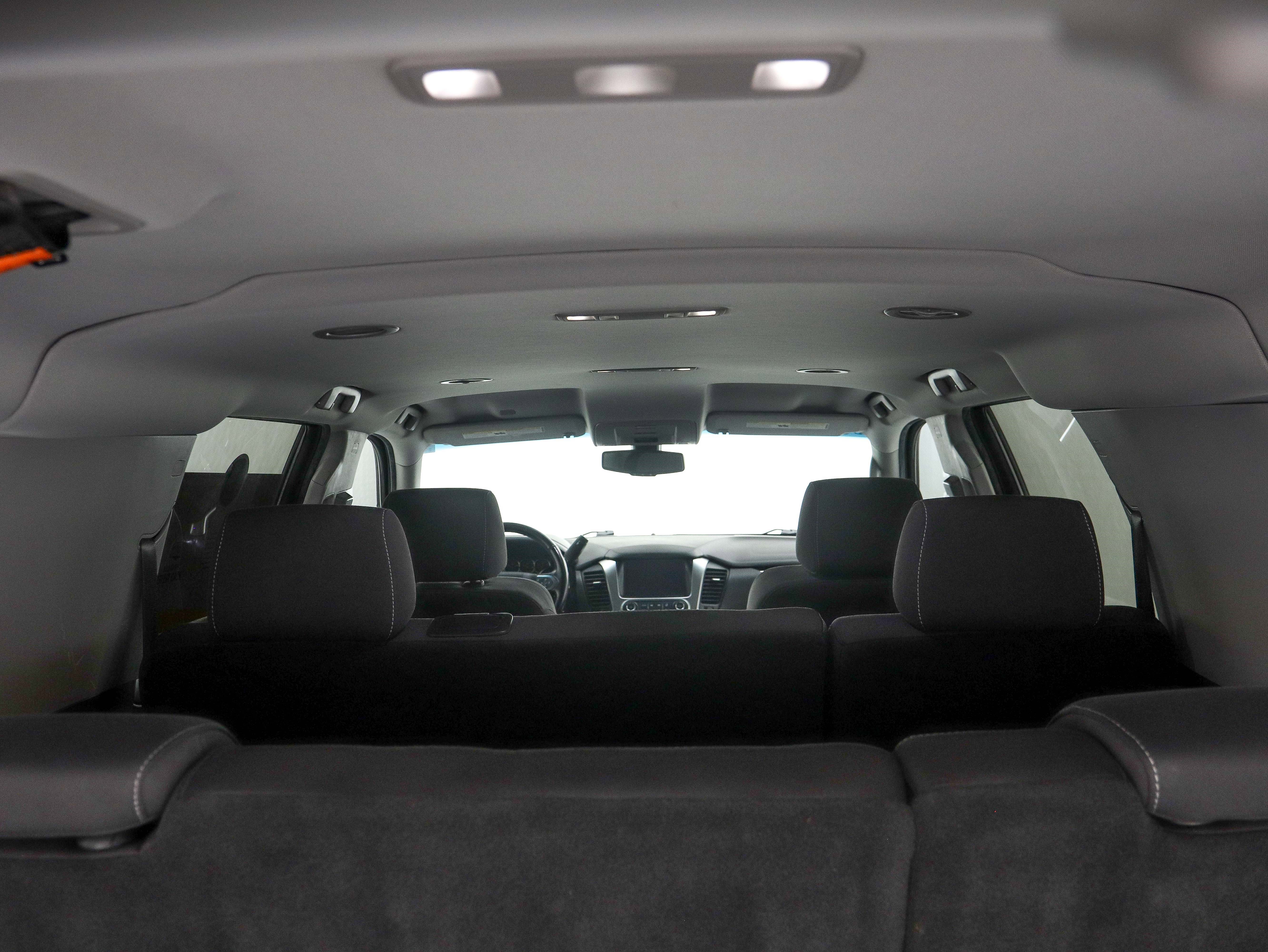 Used 2018 Chevrolet Suburban LS w/ Skid Plate Package image 12