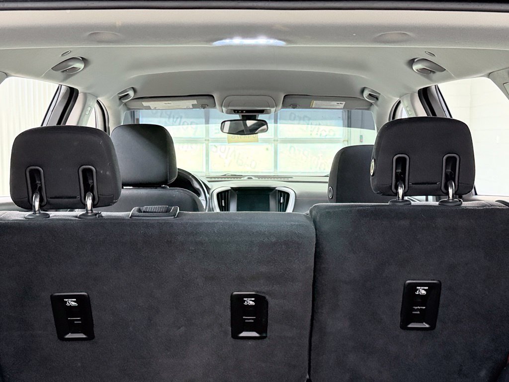 Used 2019 GMC Terrain SLE w/ Driver Convenience Package FWD image 28