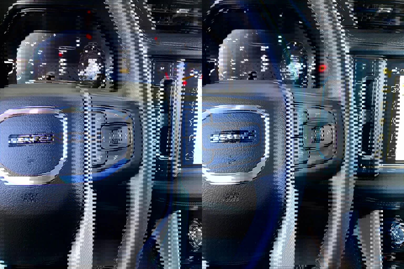 Used 2023 GMC Yukon XL Denali w/ Denali Reserve Package image 20