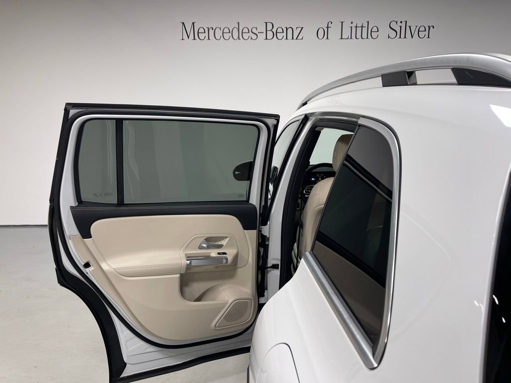 Certified 2023 Mercedes-Benz GLB 250 4MATIC image 23