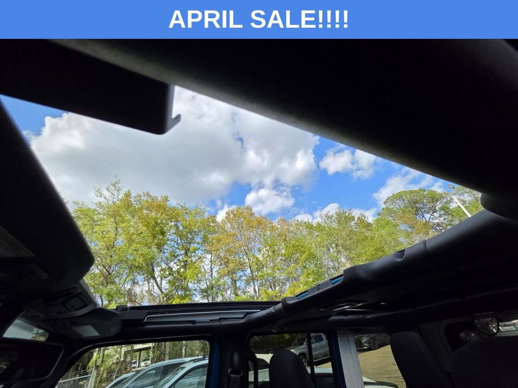 Used 2020 Jeep Wrangler Unlimited Sport S w/ Sun And Sound Package image 9